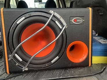 12 pro 512: Активный автомобильный сабвуфер SZX в корпусе с фазоинвертором — 1