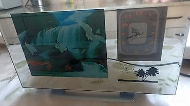 Продукты питания: Продаю часы музыкальные с подсветкой.крепление на стену и на стол.цена — 1