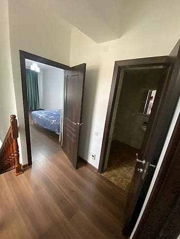 квартиры в районе пишпек: 3 комнаты, 71 м², 1 этаж, Евроремонт — 9