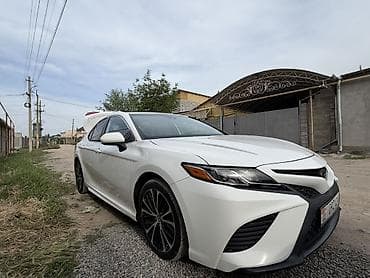 Продажа авто: Toyota Camry: 2019 г., 2.5 л, Автомат, Бензин, Седан — 2