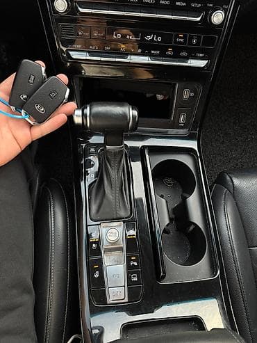 kia k7 2019: Kia K7: 2019 г., 3 л, Автомат, Газ, Седан — 2