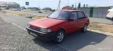 red cell: Toyota Corolla: 1995 г., Механика, Бензин, Хэтчбэк — 1