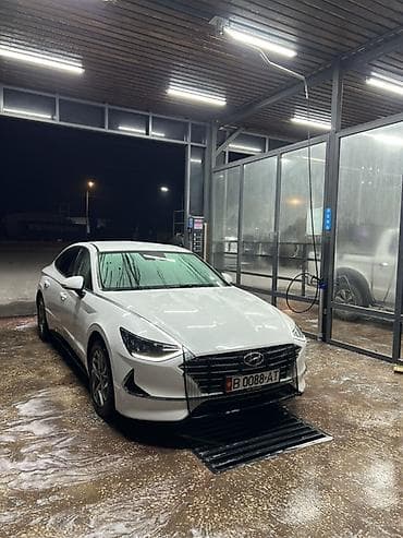 Hyundai Sonata: 2021 г., 2 л, Автомат, Газ, Седан — 2