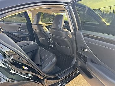 lexus ct200: Lexus ES: 2019 г., 2.5 л, Гибрид, Седан — 6