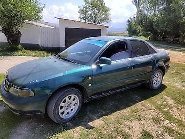 авто в такси: Audi A4: 1996 г., 1.8 л, Механика, Бензин, Седан — 1