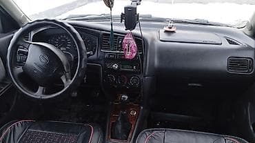 патфайндер pathfinder: Nissan Primera: 1997 г., 2 л, Механика, Газ, Седан — 5