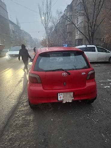 sonata 2018: Toyota Vitz: 2000 г., 1 л, Автомат, Бензин, Хэтчбэк — 3