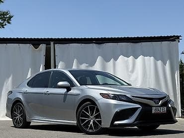 camry 5: Toyota Camry: 2021 г., 2.5 л, Автомат, Гибрид, Седан — 2