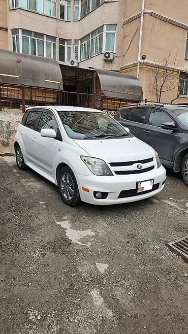 для ист: Toyota Ist: 2005 г., Хэтчбэк — 1