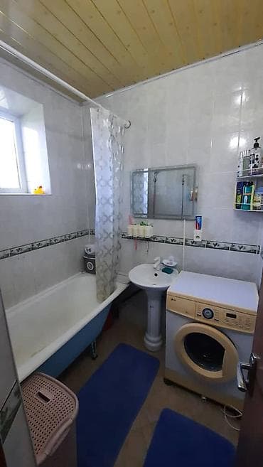 hostel ош: Продается частный дом с приусадебным участком и садом. Описание: - — 8