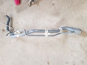 газовое оборудование на машину: Горловина бензобака, в идеальном состоянии, авто неизвестно. Toyota — 3