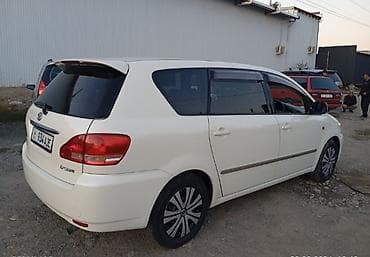 портер 1 сидения: Toyota Ipsum: 2001 г., 2.4 л, Автомат, Бензин, Минивэн — 3