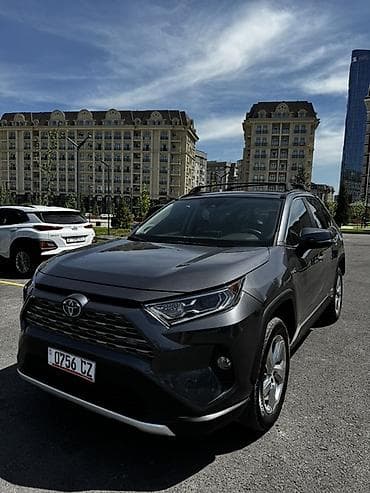 lancer evolution: Toyota RAV4: 2021 г., 2.5 л, Автомат, Гибрид, Кроссовер — 2