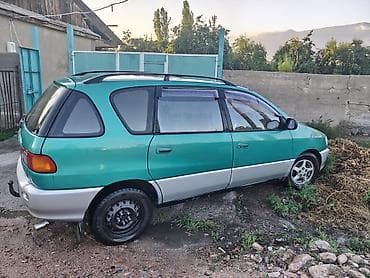 Транспорт: Toyota Ipsum: 1996 г., Минивэн — 2