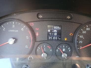 Унаа: Kia BONGO: 2018 г., 2.5 л, Кол менен иштөөчү, Дизель — 8