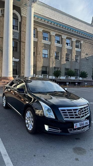 Cadillac : 2013 г., Автомат, Бензин, Седан
