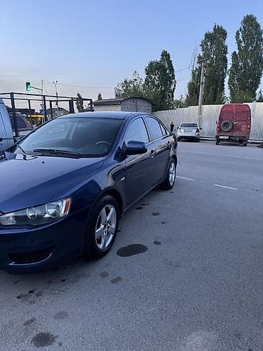 lancer 10: Mitsubishi Lancer: 2010 г., Автомат, Бензин, Седан — 2