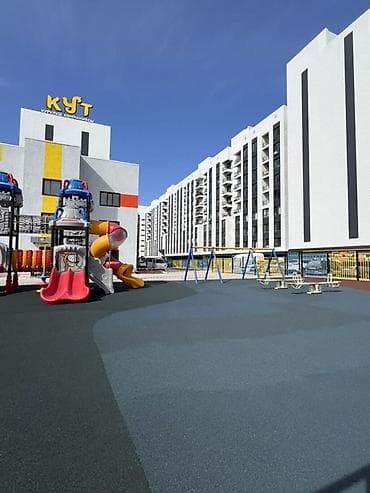 бек абад: 2⃣-Бөлмөлү баатир сатылат Жакшы этажда өзүнүз балдар аянтчасы бар — 3