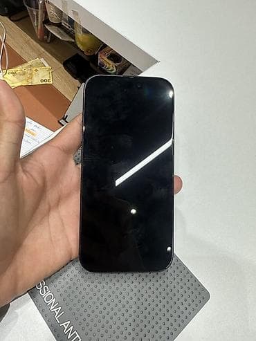 Apple iPhone 13 Pro (Graphite) - Дисплей 6.1" Super Retina XDR (OLED)