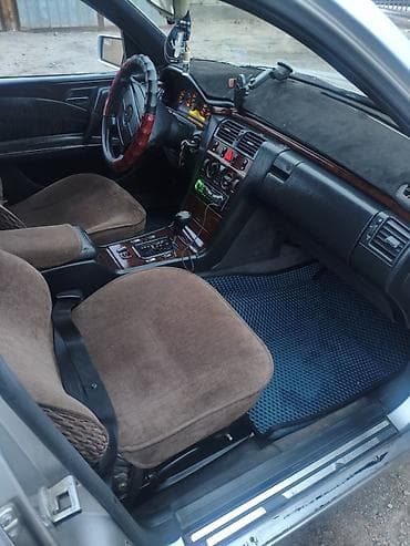 w210 подлокотник: Mercedes-Benz E-Class: 1998 г., 2.8 л, Автомат, Бензин, Седан — 2
