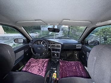 kia 2012: Daewoo Nexia: 2010 г., Ручные, Бензин, Седан — 2