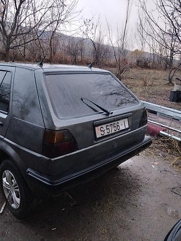 transporter t3: Volkswagen Golf: 1988 г., 1.8 л, Механика, Бензин, Хэтчбэк — 4