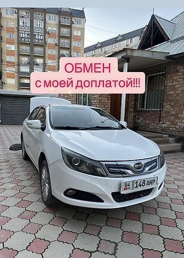 BYD E5: 2018 г., Электромобиль, Седан