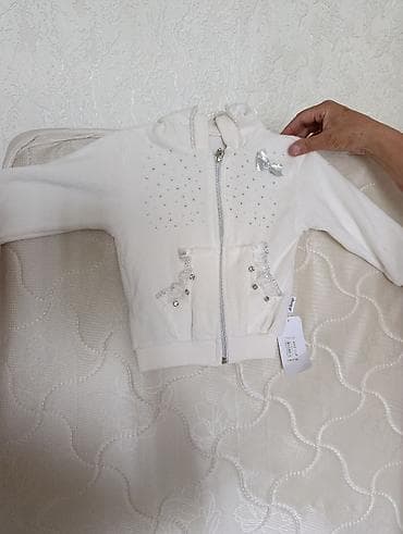 Комплект, цвет - Белый, Новый at lalafo.kg Комплект, цвет - Белый, Новый