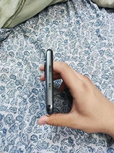 aiphon x: Poco F3, Б/у, 128 ГБ, цвет - Серый, 2 SIM — 2