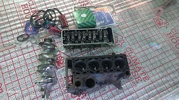 Комплект деталей двигателя для сборки мотора (рядный, 4‑цилиндровый)