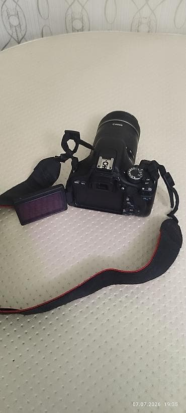 mackbook pro: Фото камера Canon 600D в идеальном состоянии. Камера, сумка, зарядка — 2