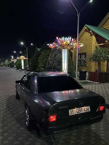 e star: Mercedes-Benz E-Class: 1987 г., 2.3 л, Механика, Бензин, Седан — 4