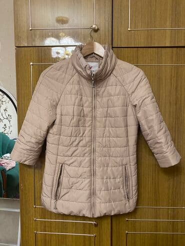 куртки осение: Бежевая куртка на осень весна, Турецкого производства рукава съемные — 2