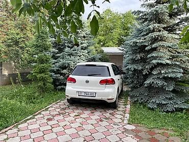 Продажа авто: Volkswagen Golf: 2009 г., 1.6 л, Робот, Бензин, Хэтчбэк — 3