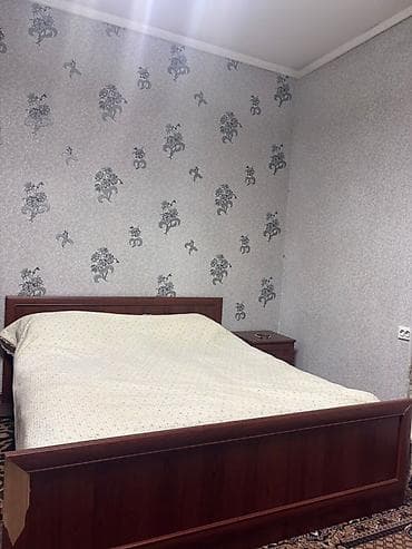 Эмерек гарнитурлары: Уктоочу бөлмө гарнитуру, Колдонулган, Комод, Трюмо, Тумба, Орусия, Өзү алып кетүү, түсү - Күрөң — 6