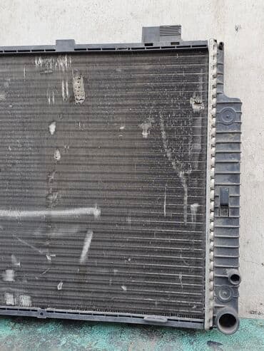 радиаторы w210: Радиатор охлаждения двигателя Mercedes-Benz W210, 2.0 - 3.2, МКПП — 4