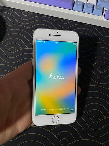 Мобильные телефоны и аксессуары: IPhone 8, Б/у, 64 ГБ, Белый, Чехол, 90 % — 1