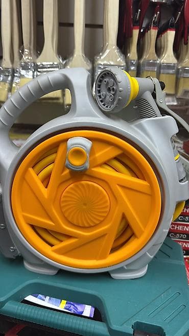 шланг катушка: Комплект для полива с катушкой и пистолетом-распылителем, длина шланга — 5