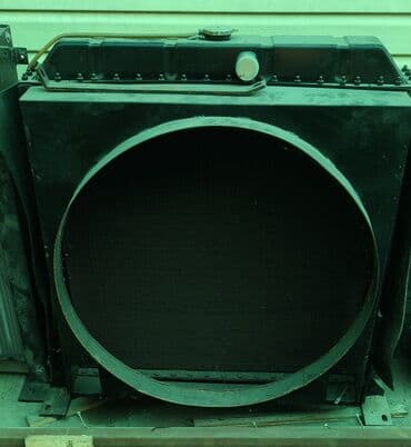 Радиаторы для погрузчиков бульдозеров и экскавторов Китай