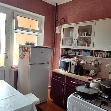 18: 3 комнаты, 61 м², 105 серия, 8 этаж, Старый ремонт — 10
