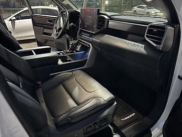 зеркало ош: Toyota Тундра: 2022 г., 3.5 л, Автомат, Бензин, Пикап — 9