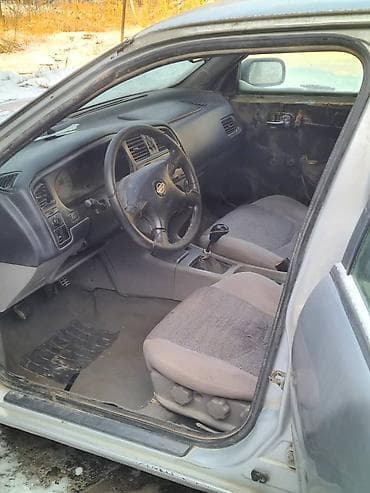 gps tracker: Nissan Primera: 2001 г., 1.8 л, Механика, Бензин, Хэтчбэк — 2