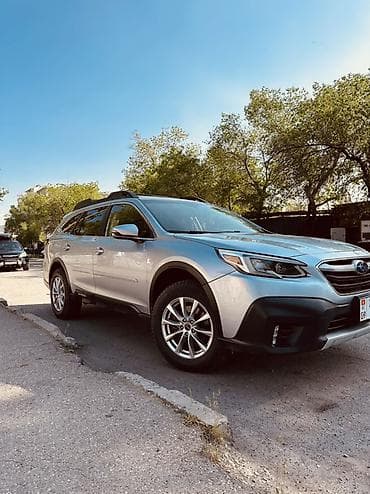 Subaru Outback: 2022 г., 2.4 л, Автомат, Бензин, Универсал