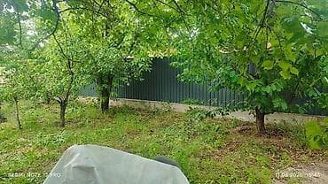 Үйлөр: 🏡 Продается 1комн.времянка ж/м Ала-Тоо 2 🏡Площадь дома: 30 м²,площадь — 4