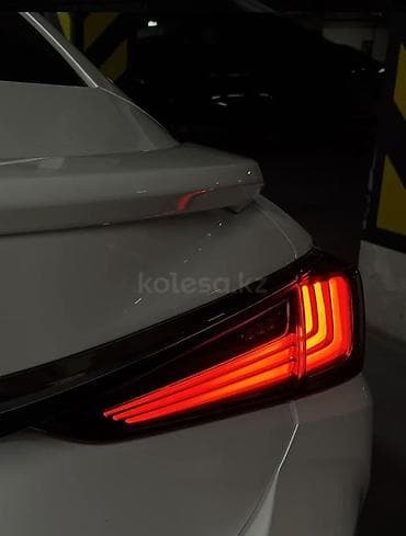 Продажа авто: Lexus ES: 2019 г., 2.5 л, Автомат, Гибрид, Седан — 10