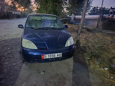 Toyota Prius: 2000 г., 1.8 л, Автомат, Гибрид, Седан — 4