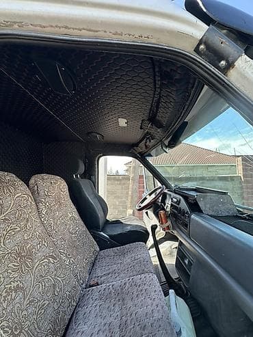 фикс lowii: Легкий грузовик, Mercedes-Benz, Дубль, 3 т, Б/у — 7