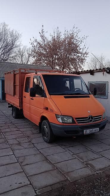 2 4 д: Грузовик, Mercedes-Benz, Дубль, 4 т, Б/у — 1