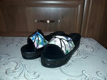 шлепка: Продаю новые шлепки. р 38 — 4