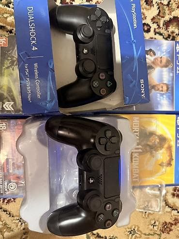 ps4 9 0: PlayStation 4 Pro (черный) + 2 геймпада DualShock 4 + игры Куплен из — 2